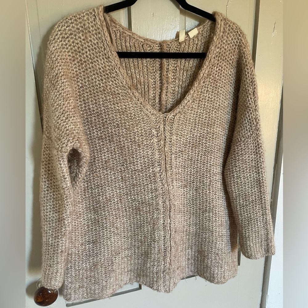 Moth Tan V-Neck Sweater with Chunky Knit Oversized Soft Comfy Flowy Cute Luxury - Picture 4 of 14